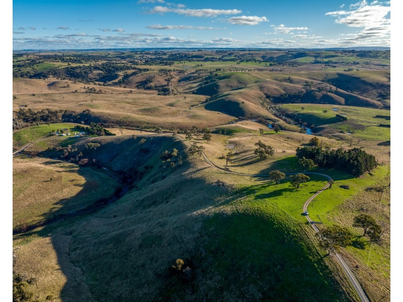 “Kelbri”/121 Blue Hill Rd, Taralga NSW 2580