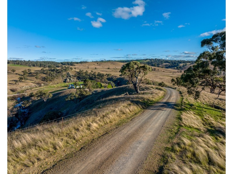 “Kelbri”/121 Blue Hill Rd, Taralga NSW 2580