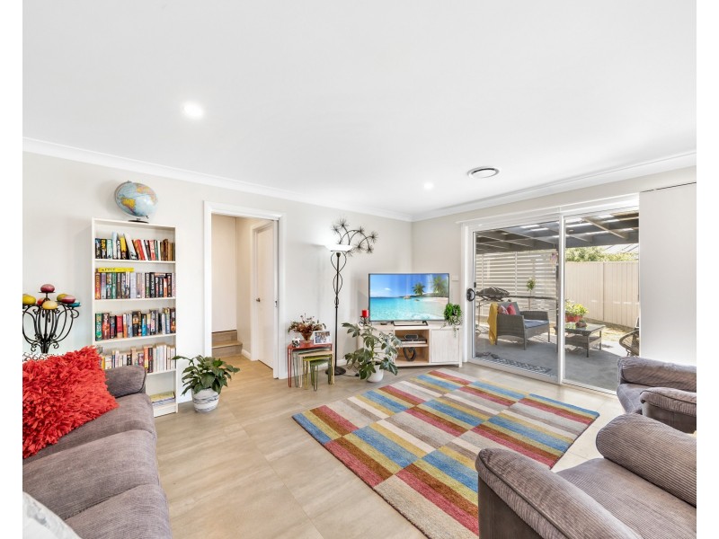 1/5 Lucas Cl, Goulburn NSW 2580