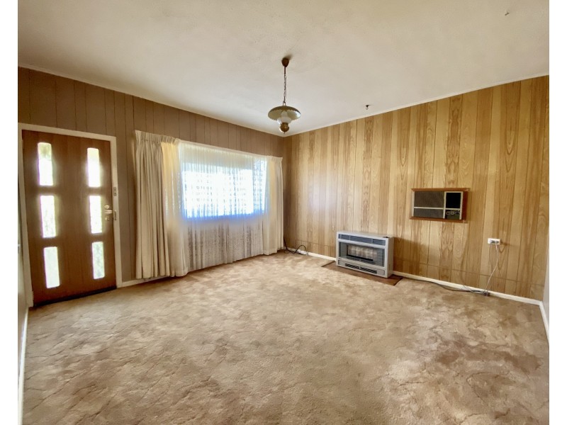 60 Queen St, Goulburn NSW 2580