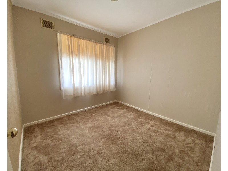 60 Queen St, Goulburn NSW 2580