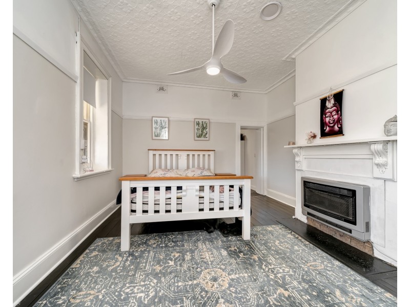 107 Queen St, Binda NSW 2583