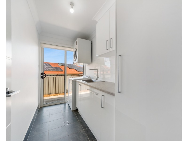 13 Bigwood Pl, Goulburn NSW 2580