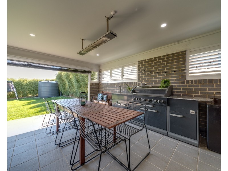 13 Bigwood Pl, Goulburn NSW 2580