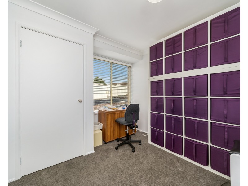 11 Willow Grove Pl, Goulburn NSW 2580