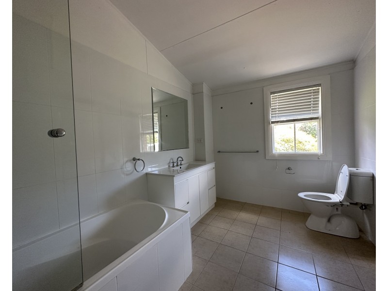 21 Mayor St, Goulburn NSW 2580