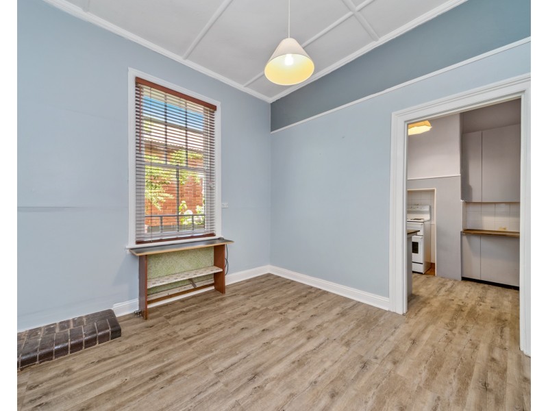 28 Sloane St, Goulburn NSW 2580