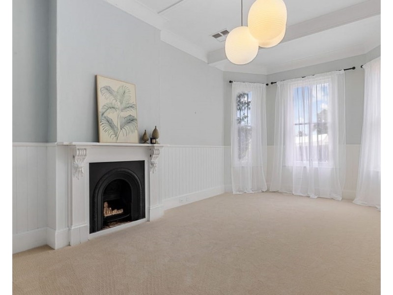 45 Cathcart St, Goulburn NSW 2580