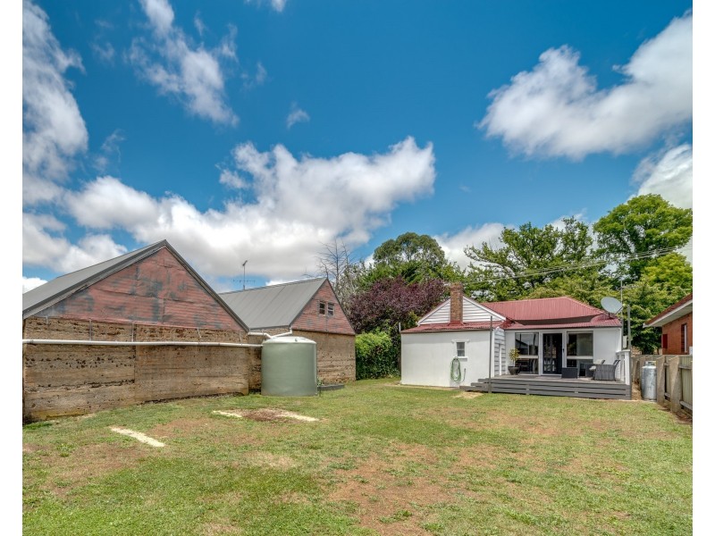 56 Denison St, Crookwell NSW 2583