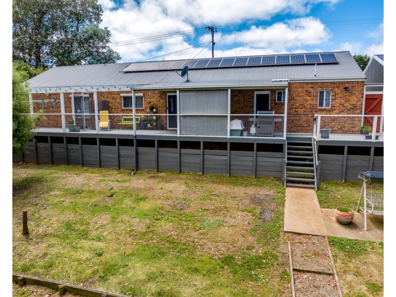 31 East Street, Crookwell NSW 2583