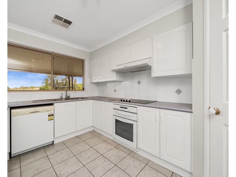 368 Run-O-Waters Dr, Goulburn NSW 2580