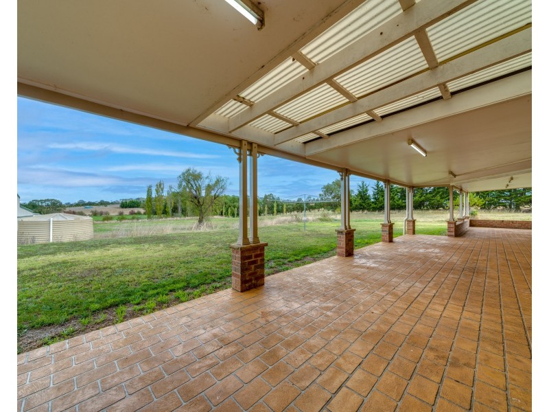 368 Run-O-Waters Dr, Goulburn NSW 2580