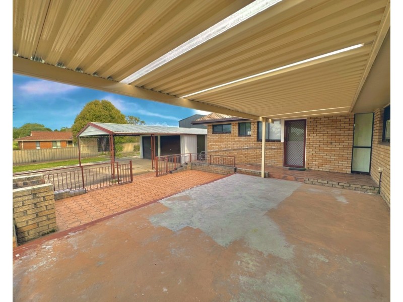19 Macalister Dr, Goulburn NSW 2580