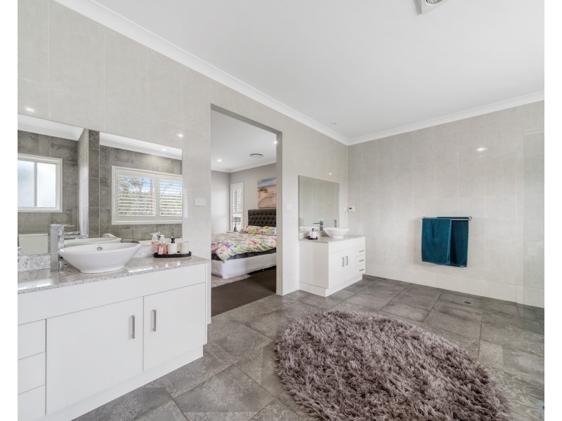 12 Dorsett Rd, Marulan NSW 2579