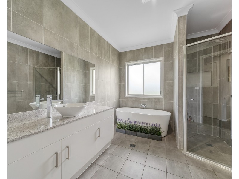 12 Dorsett Rd, Marulan NSW 2579