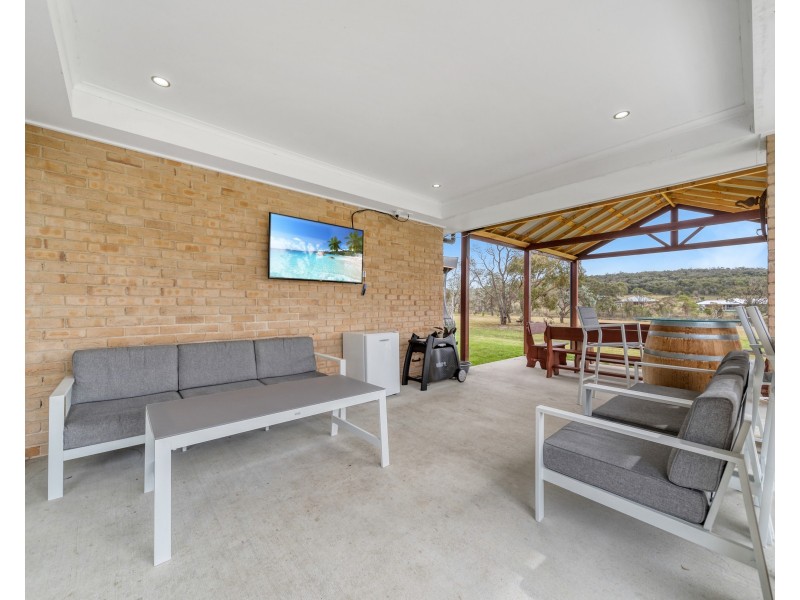 12 Dorsett Rd, Marulan NSW 2579
