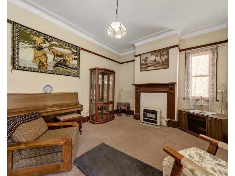 12 City View Rd, Goulburn NSW 2580