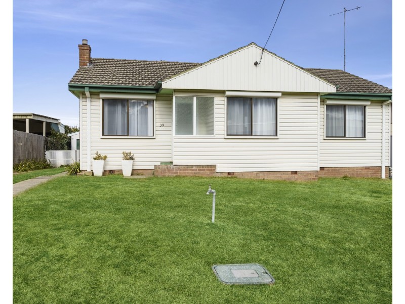 39 Robinson St, Goulburn NSW 2580