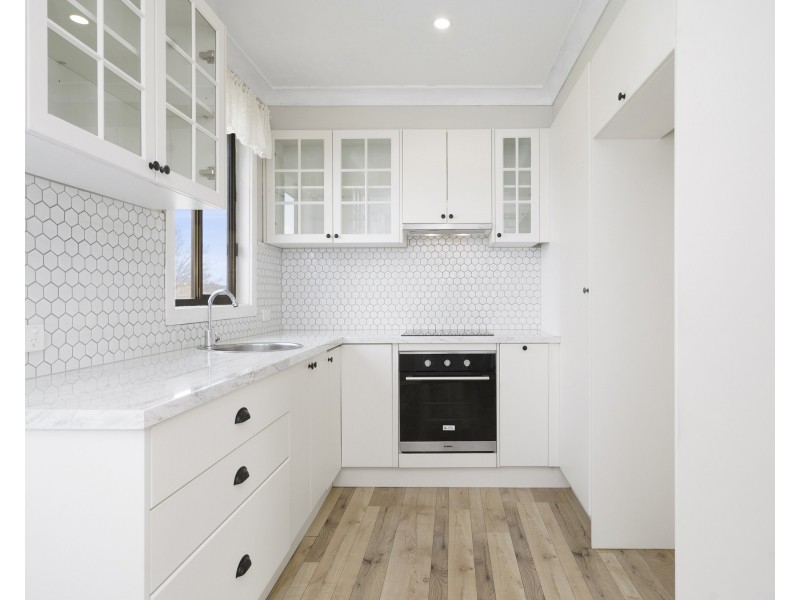 39 Robinson St, Goulburn NSW 2580