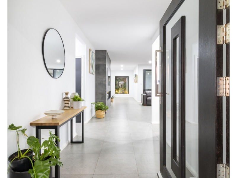 3 Little Close, Goulburn NSW 2580