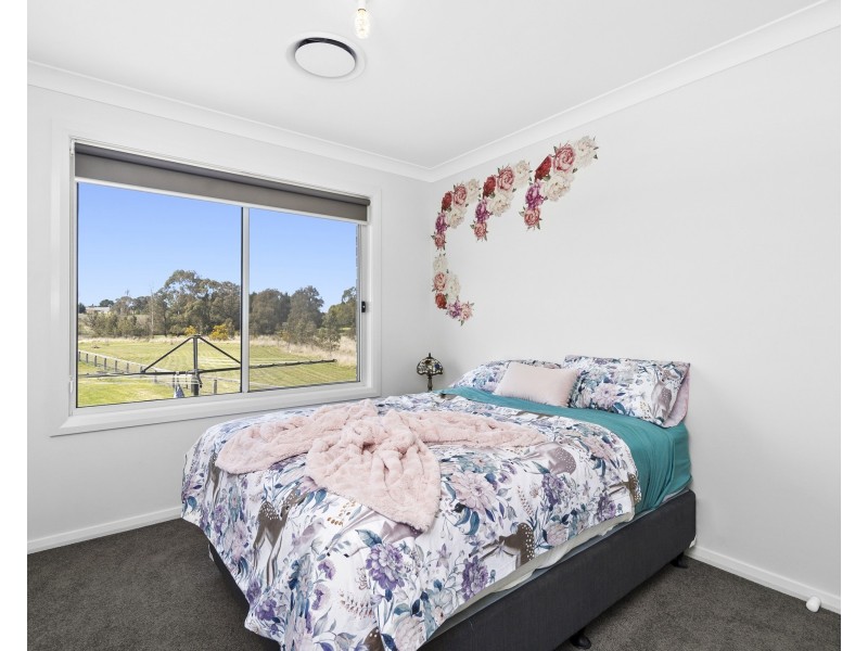 56 Platypus Cct, Goulburn NSW 2580