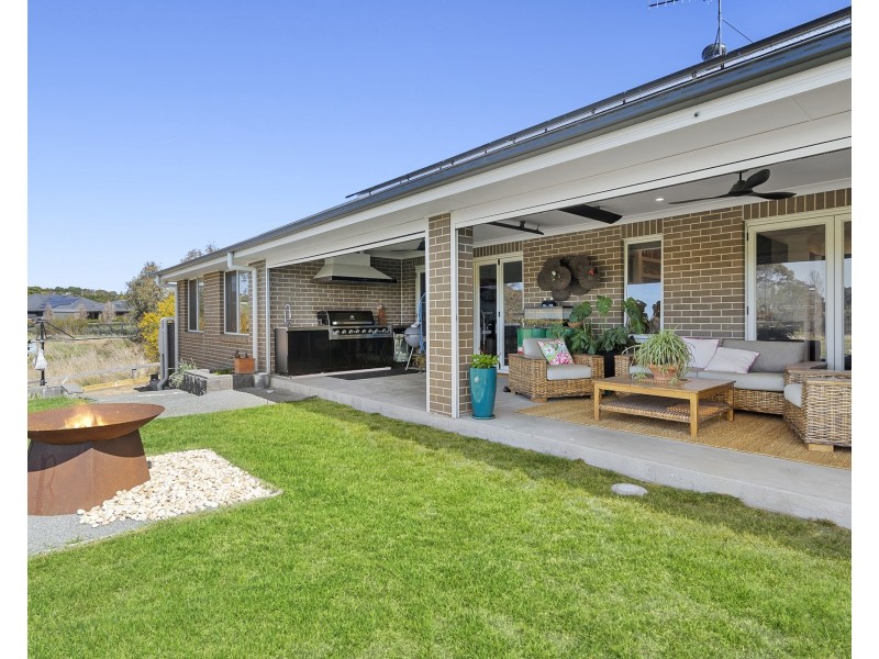 56 Platypus Cct, Goulburn NSW 2580