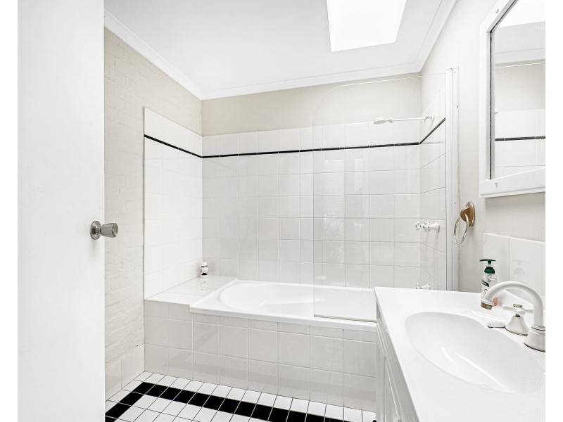 168 Cowper St, Goulburn NSW 2580