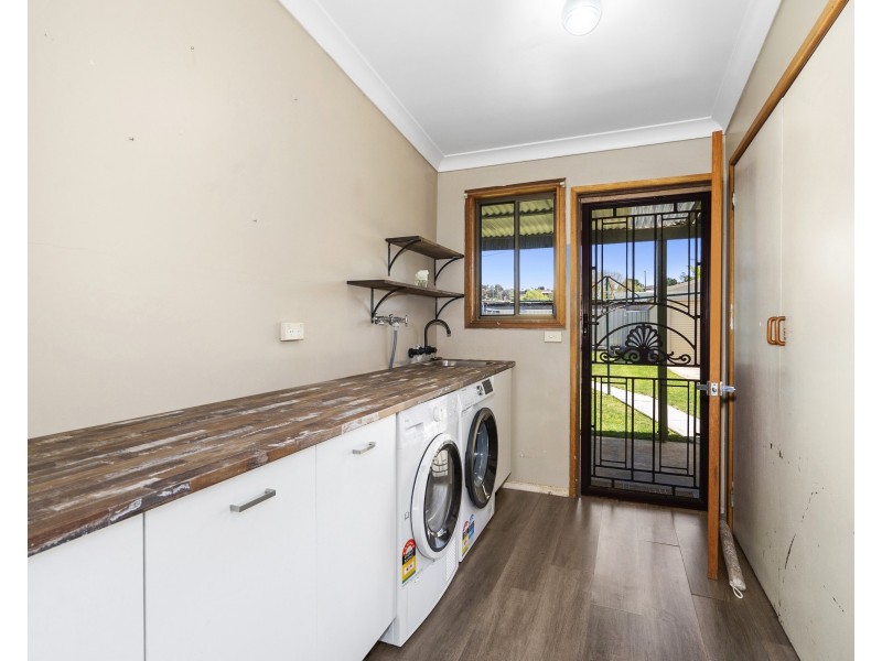 62 Braidwood Rd, Goulburn NSW 2580
