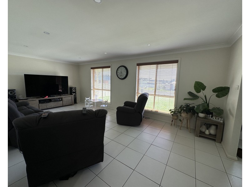 38 Tait St, Crookwell NSW 2583