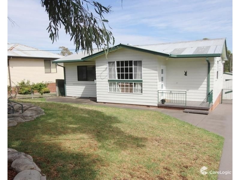 30 Hovell St, Goulburn NSW 2580