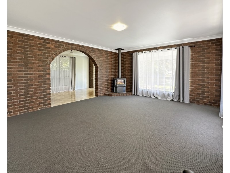 109 Taralga Rd, Goulburn NSW 2580