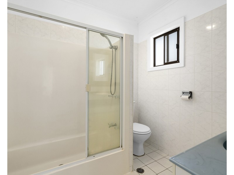 30 Hovell St, Goulburn NSW 2580