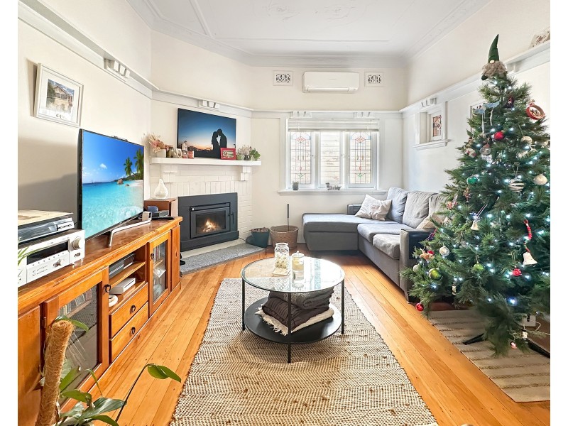 87 Clinton St, Goulburn NSW 2580