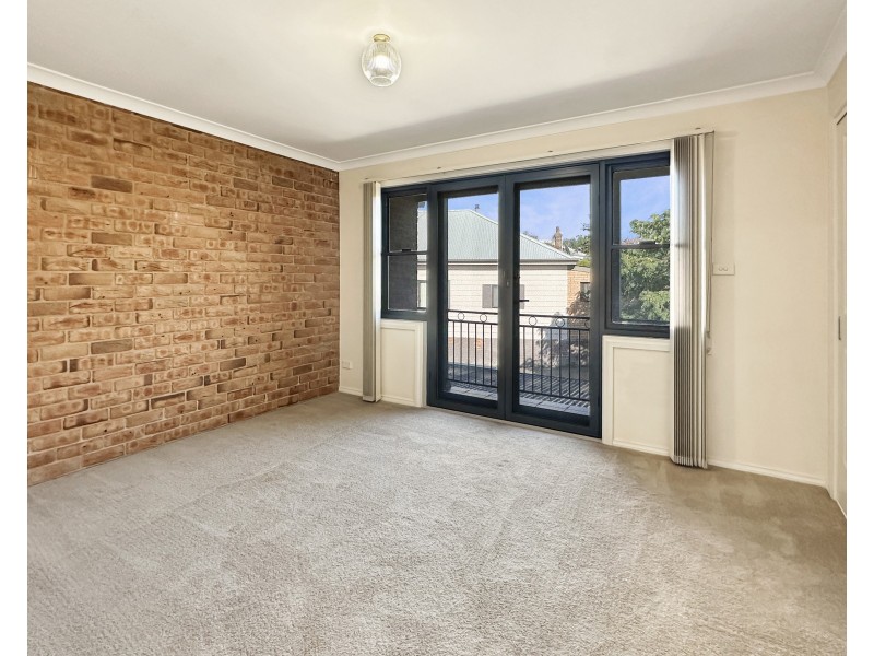 Unit 2/1-3 Glebe Ave, Goulburn NSW 2580