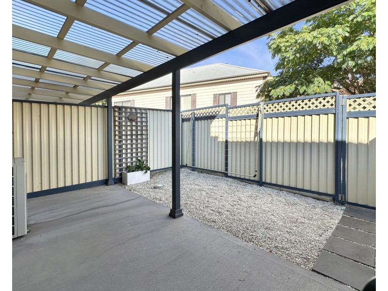Unit 2/1-3 Glebe Ave, Goulburn NSW 2580