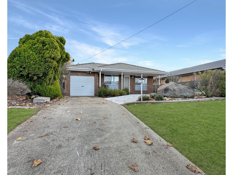 62 Gibson St, Goulburn NSW 2580