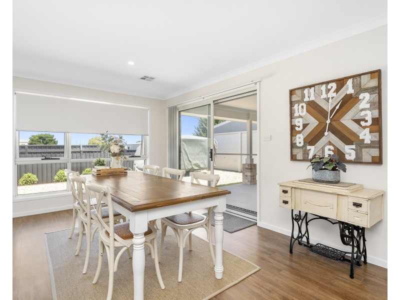 6 Liguori Place, Goulburn NSW 2580