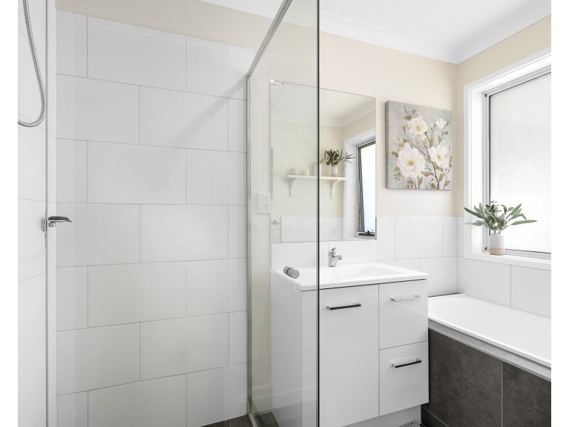 6 Liguori Place, Goulburn NSW 2580