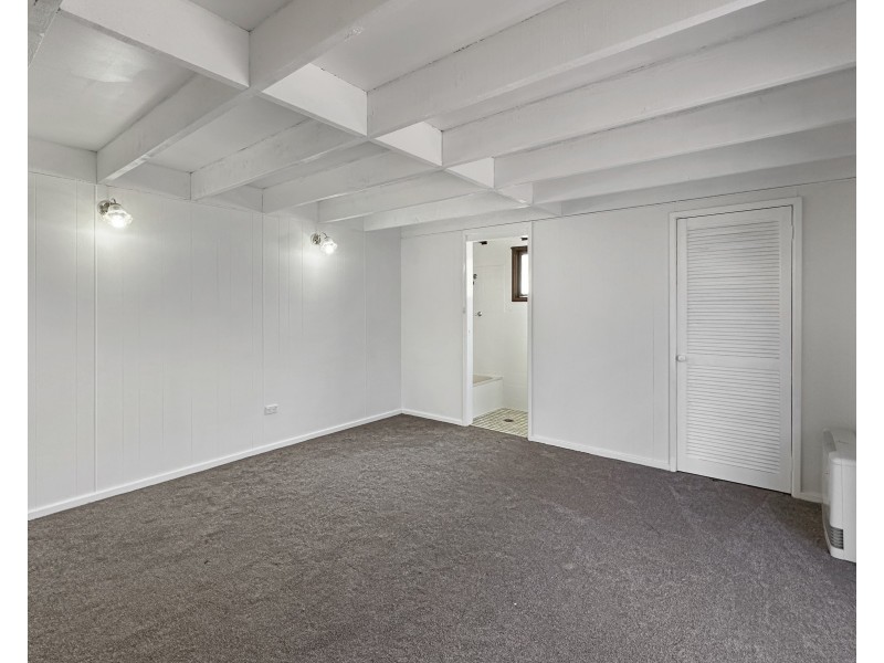 8 Duke St, Goulburn NSW 2580