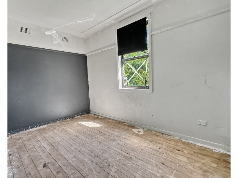 37 Churchill Street, Goulburn NSW 2580