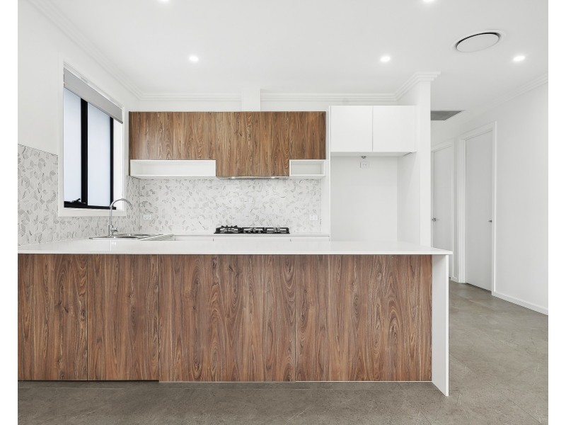 27A Kavanagh St, Goulburn NSW 2580