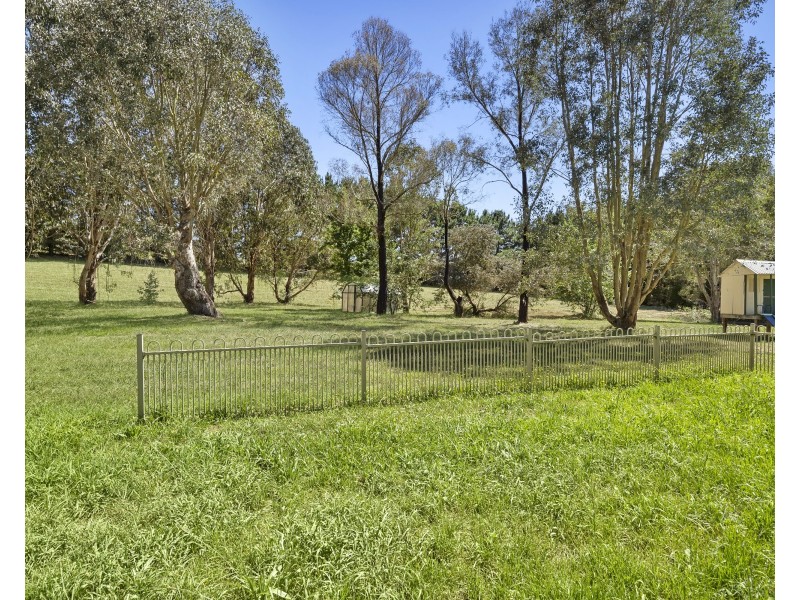 54 Tall Timbers Dr, Goulburn NSW 2580