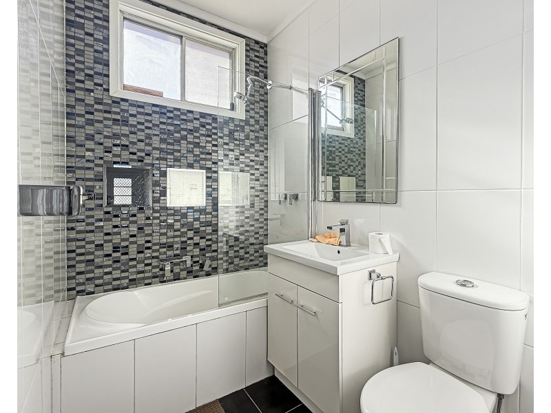 11 Bellevue St, Goulburn NSW 2580