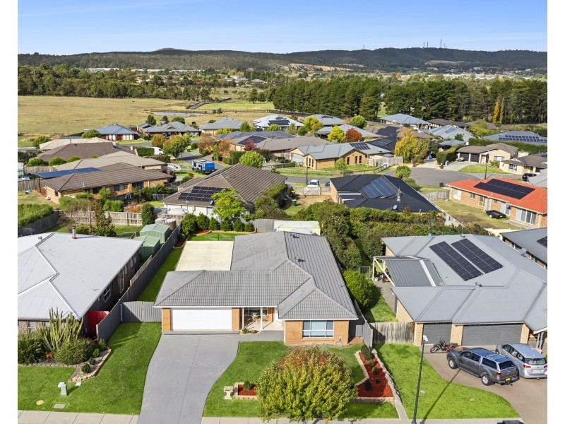 25 Monastery Dr, Goulburn NSW 2580