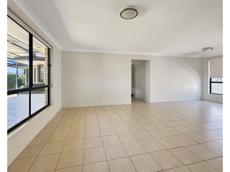 27 St Aubyn Rd, Goulburn NSW 2580