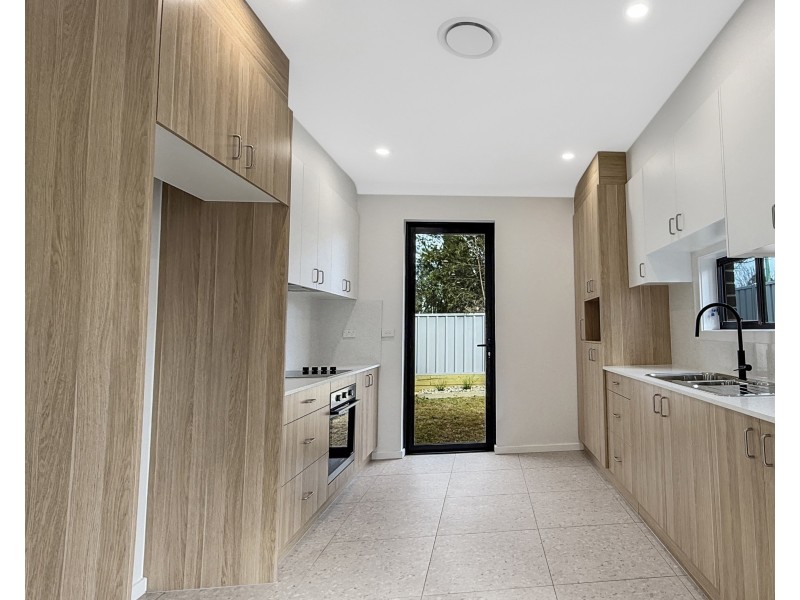 1 / 11 Ross St, Goulburn NSW 2580