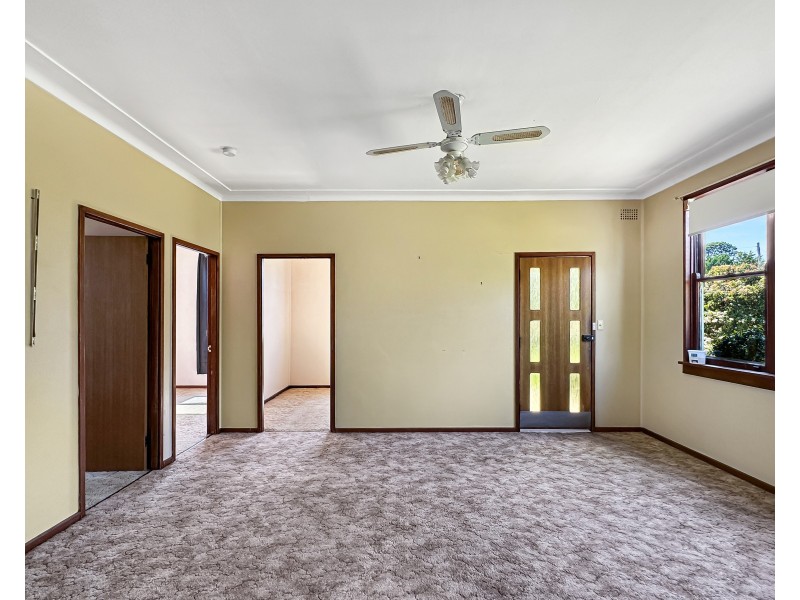 36 Hovell St, Goulburn NSW 2580
