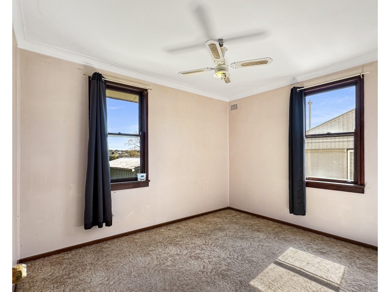 36 Hovell St, Goulburn NSW 2580