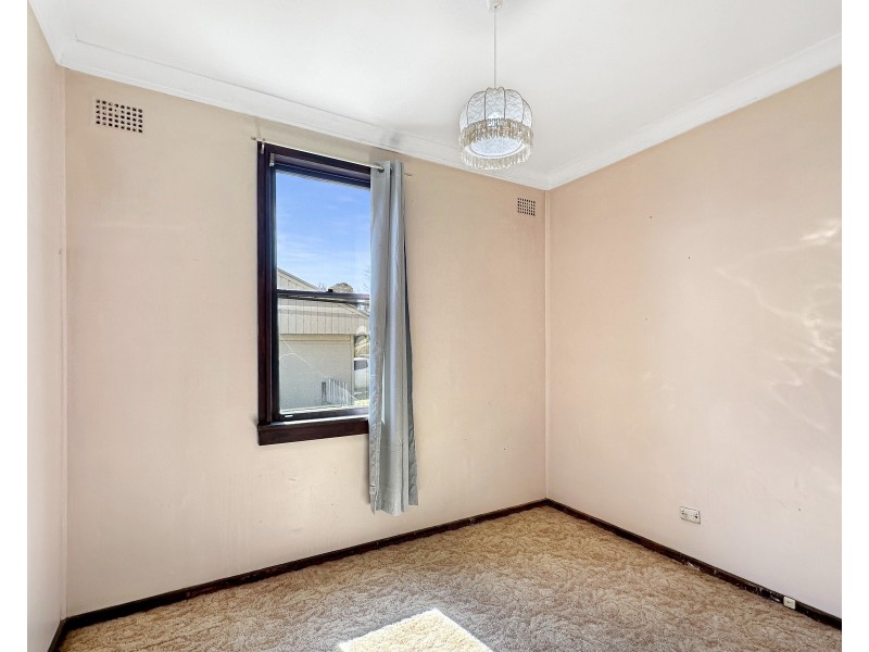 36 Hovell St, Goulburn NSW 2580