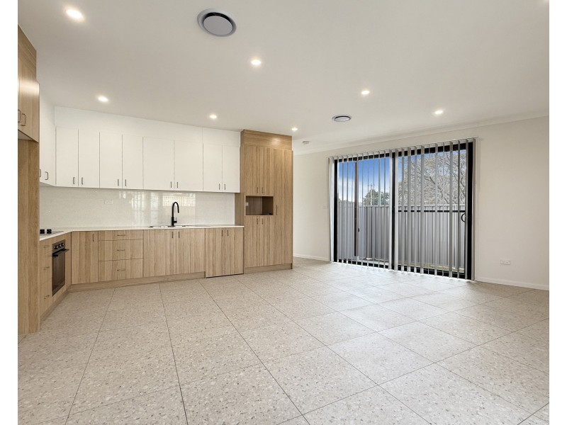 1 / 80 Queen St, Goulburn NSW 2580